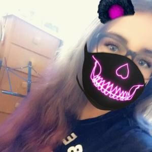 Meet your Posher, Angie